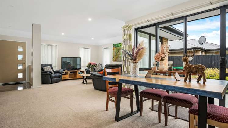 3 Sandstone Crescent Rolleston_5