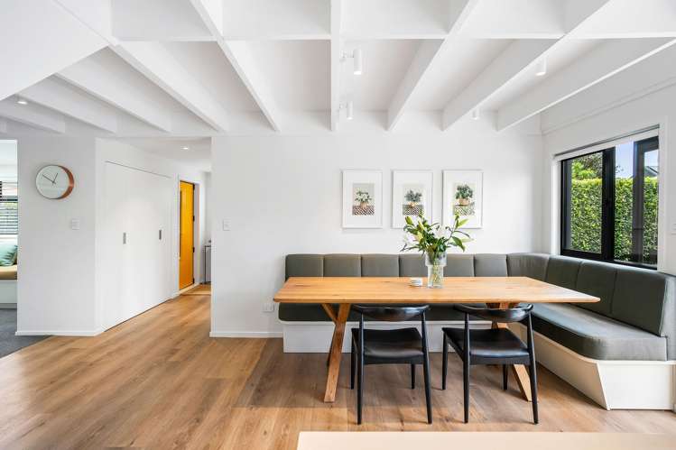 2/220 Point Chevalier Road Point Chevalier_7