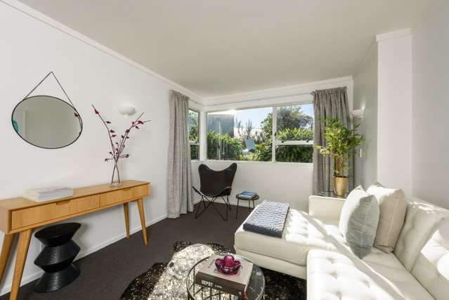 2a Selkirk Way Karori_4