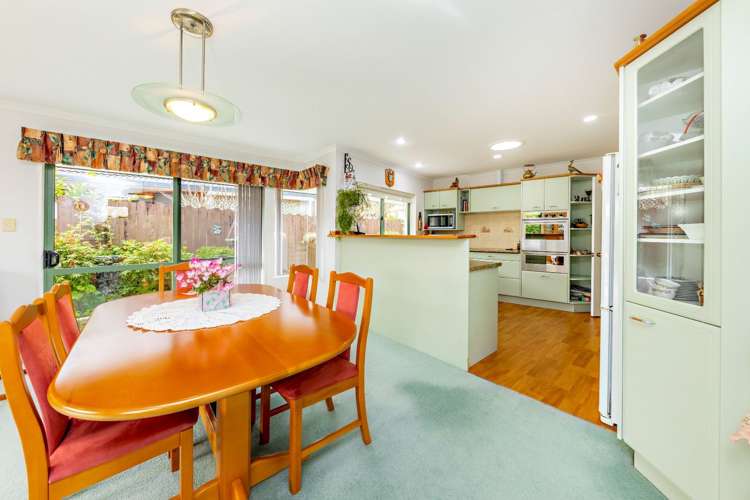 227 Hill Road The Gardens_6