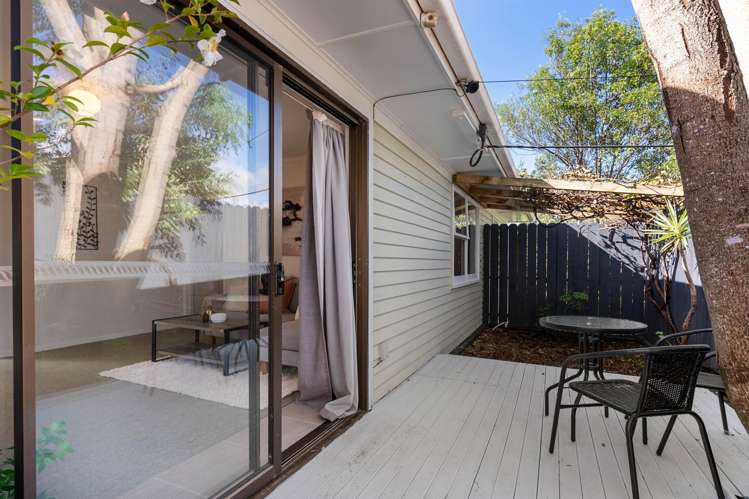 5A Woodvale Road Glen Eden_10