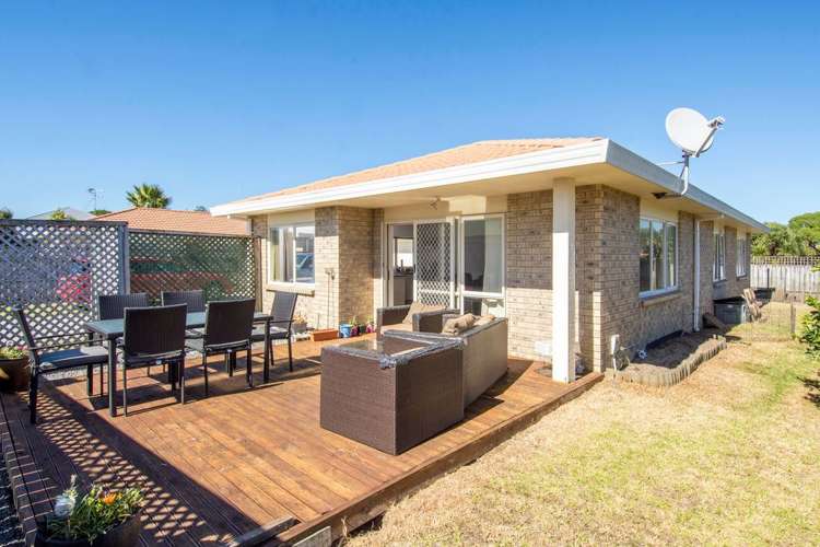 18 Lamia Grove Papamoa_13