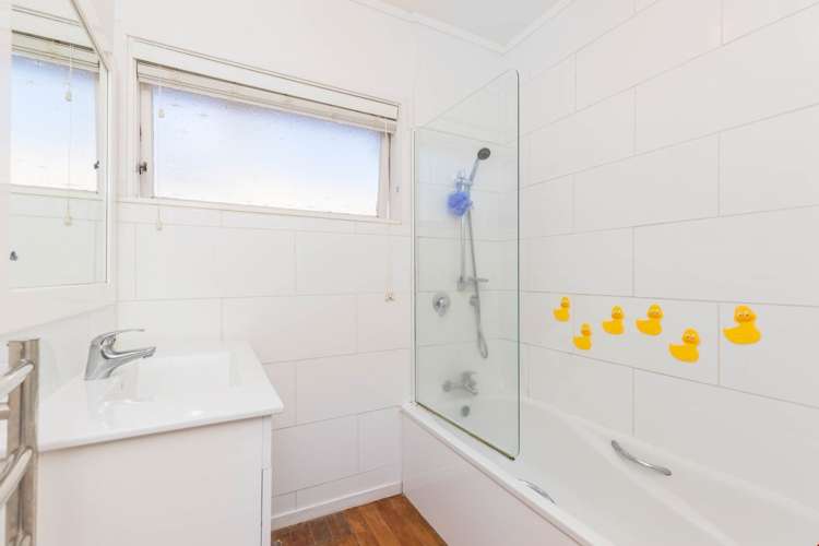 19a Kamara Road Glen Eden_14