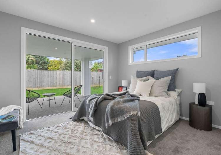 22 Hereford Drive 10114_6