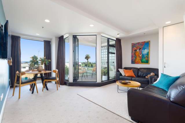 Apt 203, The Sands, Bisley Avenue Moana_4