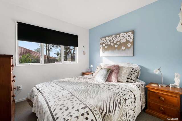 4/670 Whangaparaoa Road Stanmore Bay_3