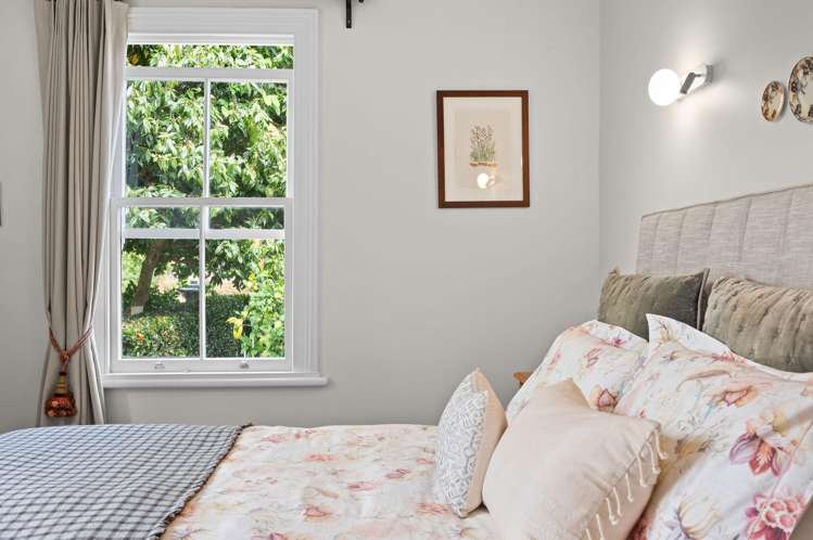 33 Naylor Street Hamilton East_25