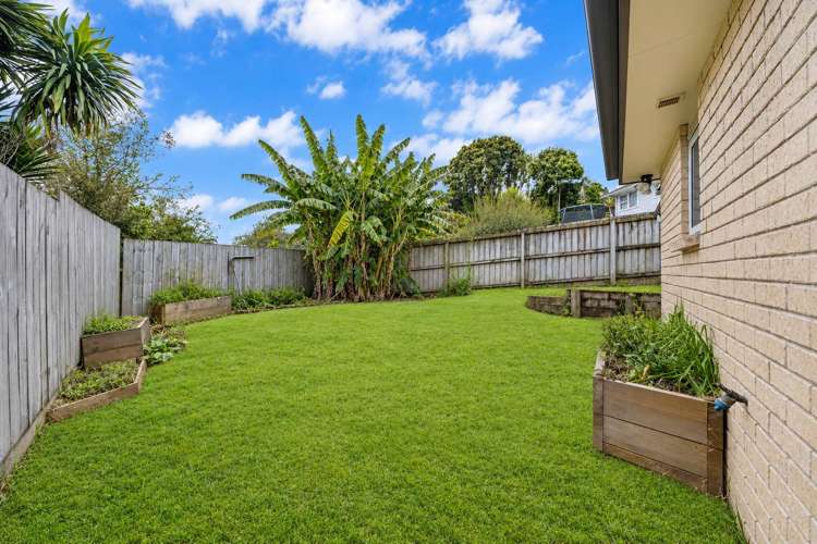 13 Thomas Rea Place Te Atatu South_13