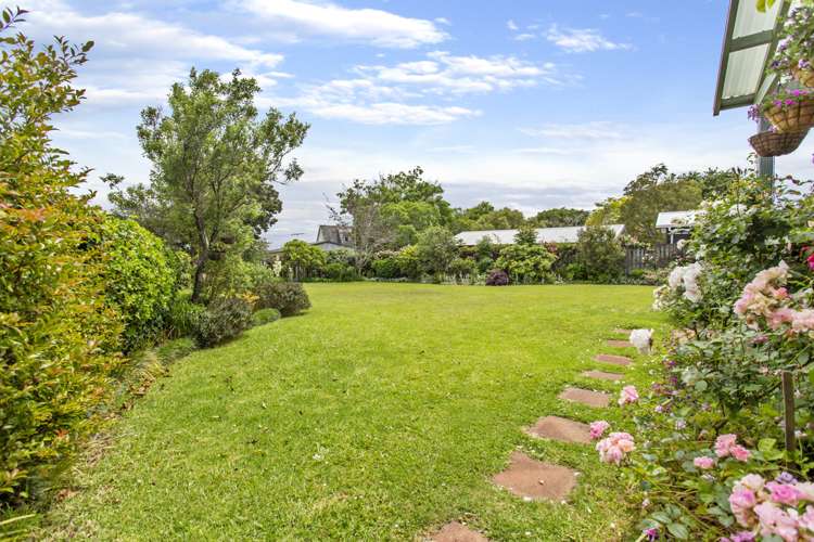 6 East Street Drury_13