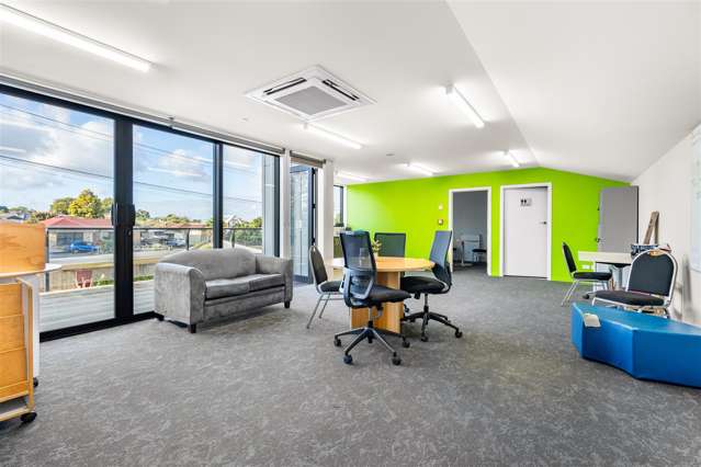 1 Storey Avenue Forest Lake_2