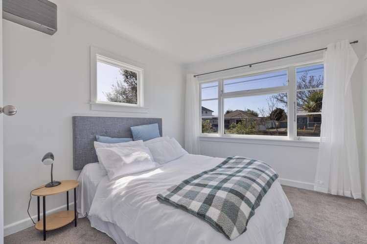 256 Breezes Road Aranui_8