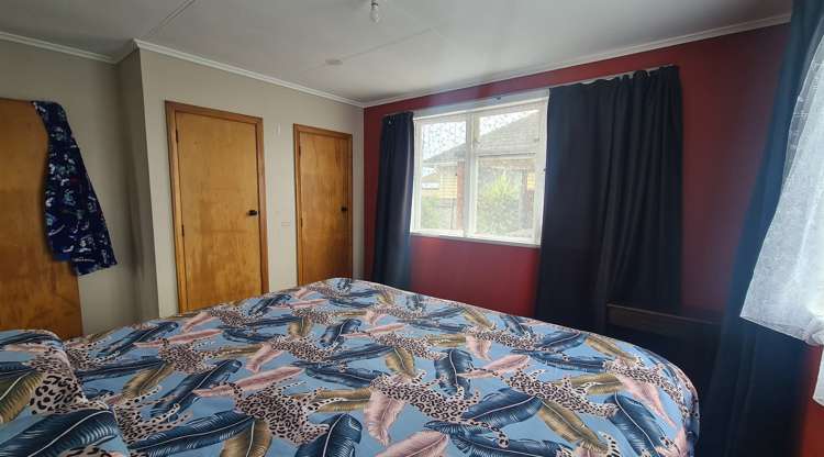 52 Ihaia Road Opunake_10