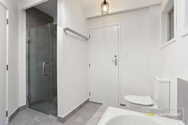 442 Huia Road Laingholm_26