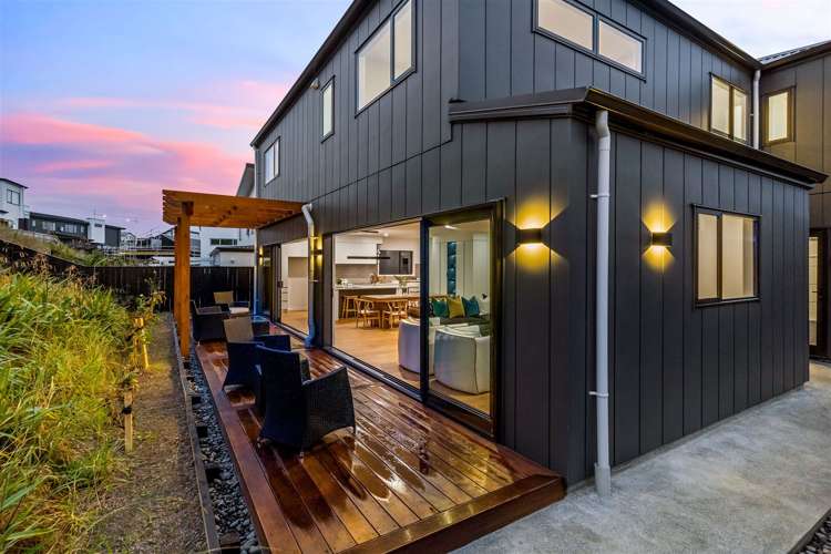 8 Hopetea Street Long Bay_10