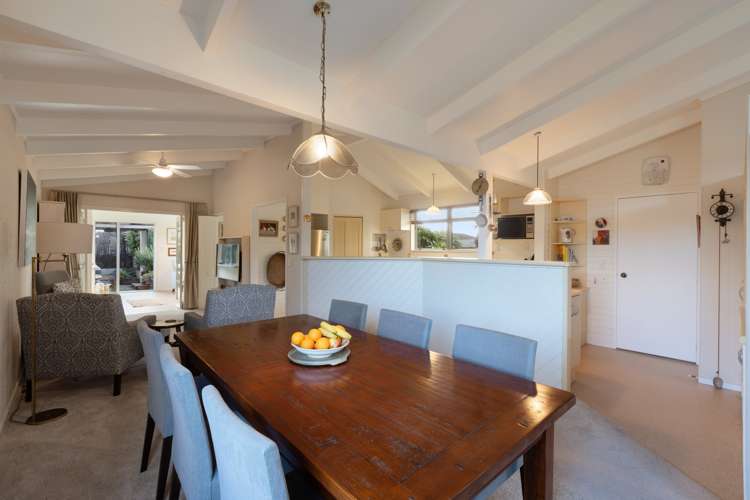 68 Forrester Drive Welcome Bay_12