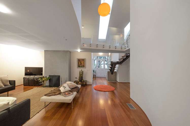 13 Scarborough Terrace Mount Victoria_4