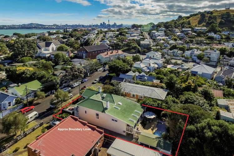 11 Domain Street Devonport_21