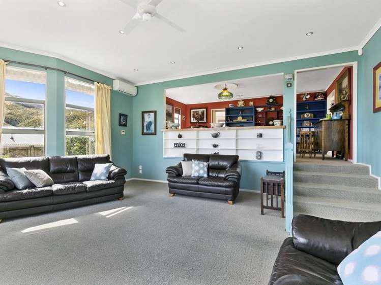 3 Teme Way Island Bay_8