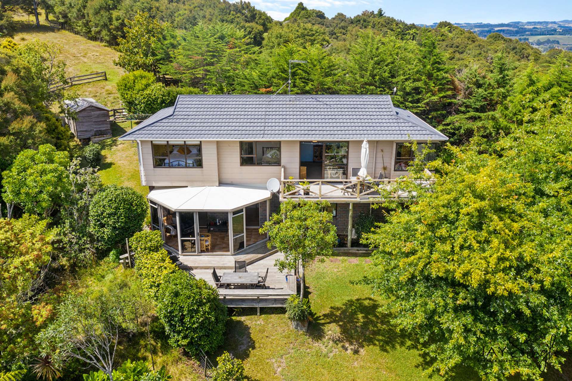 102 Mcgregor Road Clevedon_0