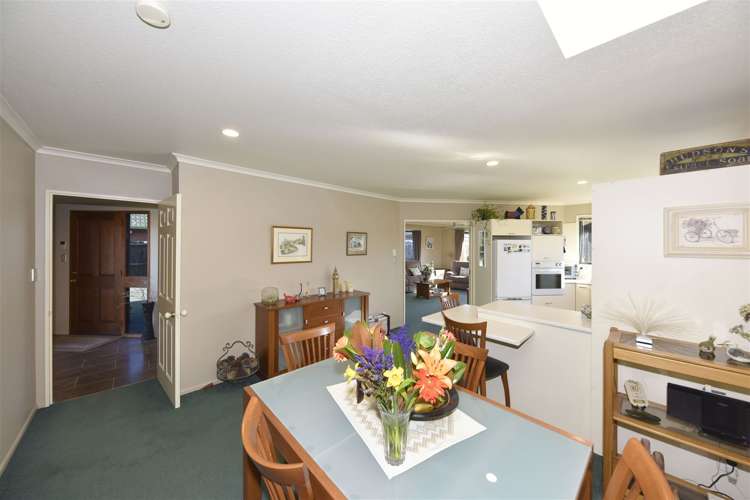 7 Netherby Lane Shirley_10