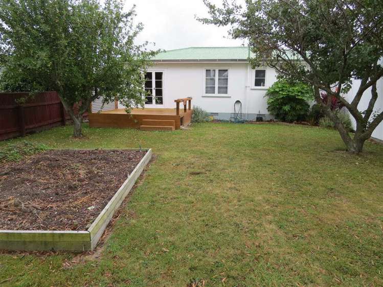 31 Edinburgh Street Feilding_11