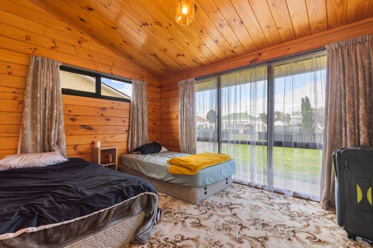 44 Fox Street Woodville_12