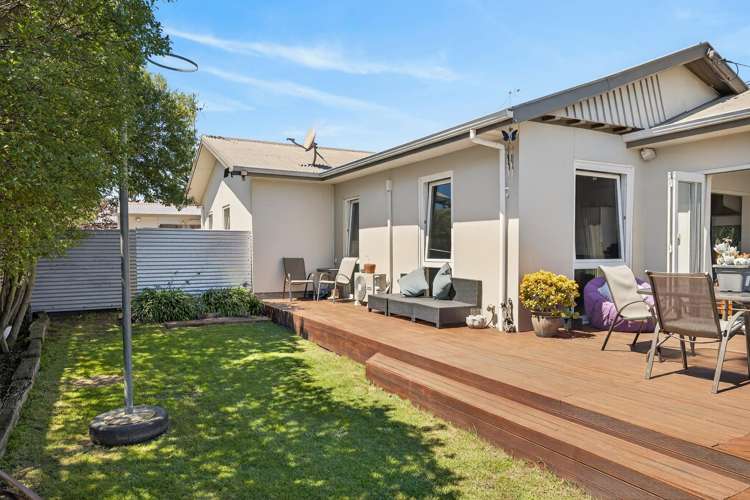 319 Estuary Road South New Brighton_21