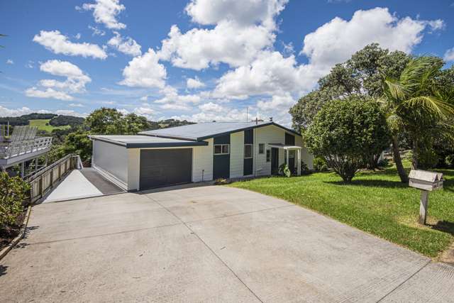 16 Ascot Avenue Kamo_1