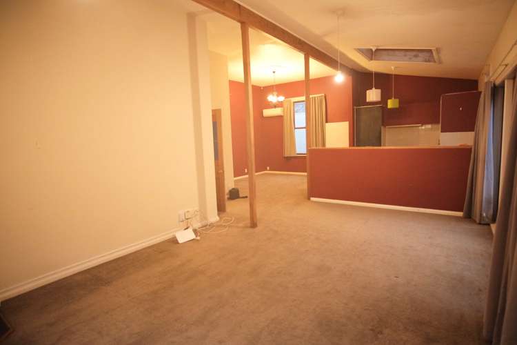 165 England Street Linwood_5