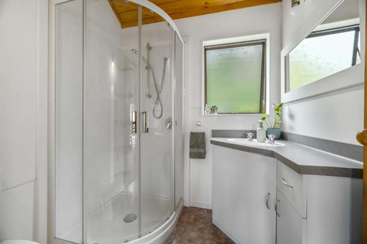 10 Wharetoroa Drive Rotoiti Forest_16