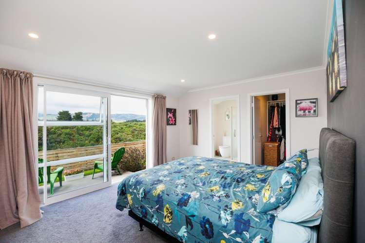 132 Johnstone Drive Fitzherbert_16