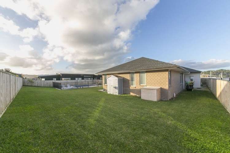 67 Pohutukawa Parade Riverhead_25