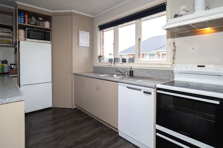 17 Middle Road Allenton_8