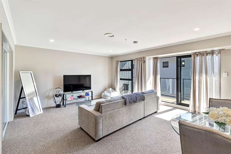 2h/83 New North Road Eden Terrace_1