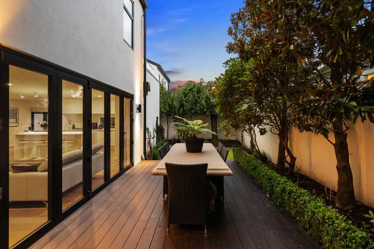 65b Rugby Street Merivale_1