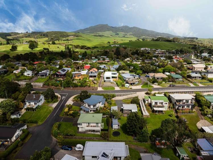 15 Opotoru Road Raglan_55