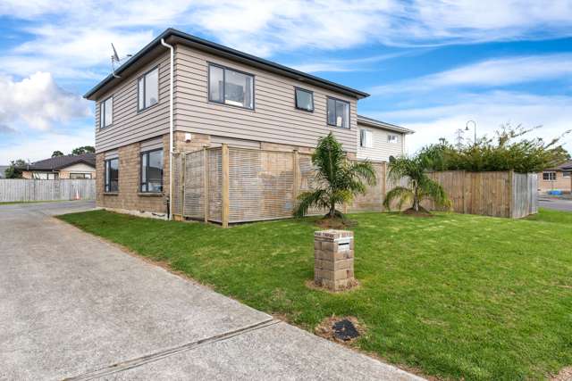 18 Riverglade Parkway Te Atatu South_3