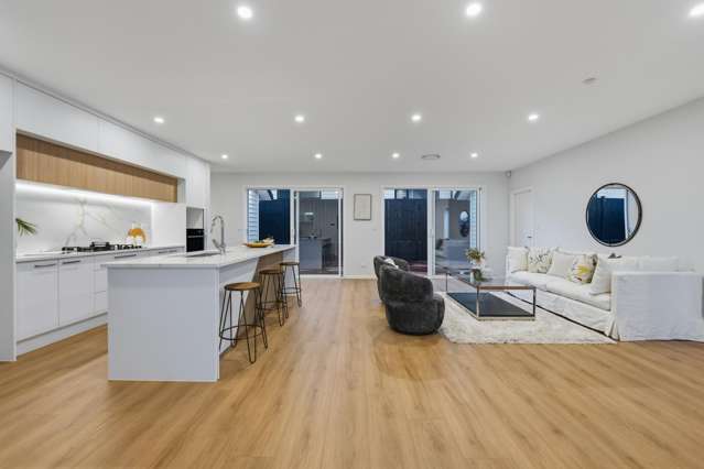 1 Parkland Loop Milldale_3