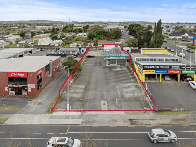 High-profile automotive yard/development site