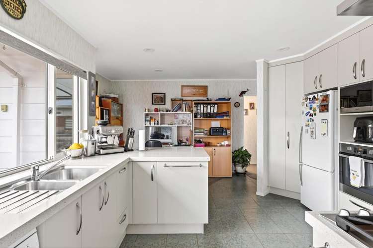 471 Nelson Road Riverdale_9