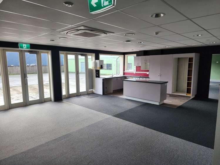 16 Shakespeare Avenue Upper Hutt_3