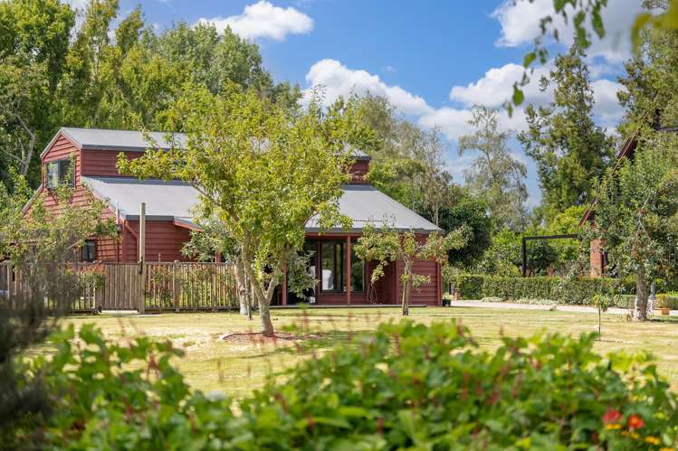 1829F Cambridge Road Karapiro_30