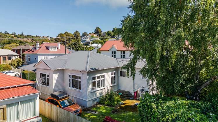 24 Gladstone Road North East Valley_26