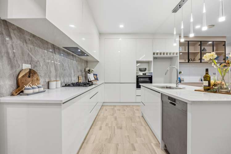 7 Fricker Way Flat Bush_11