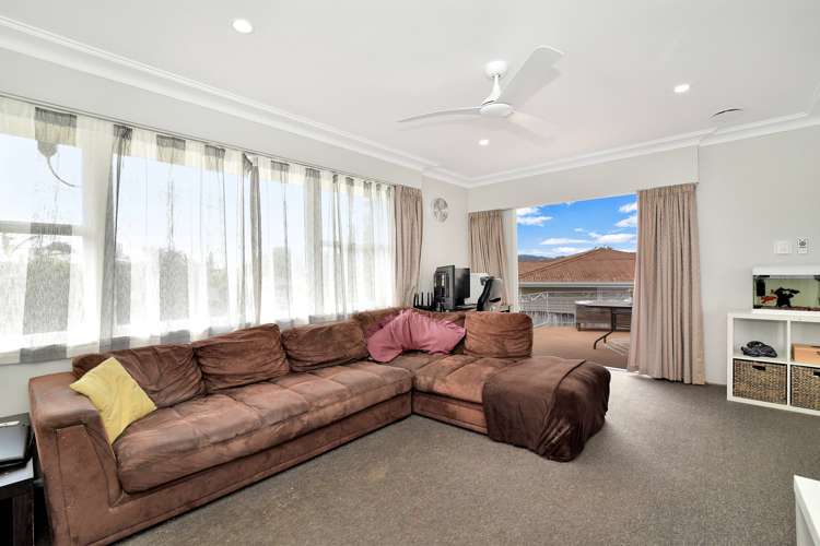8 Wembury Grove Parkvale_10
