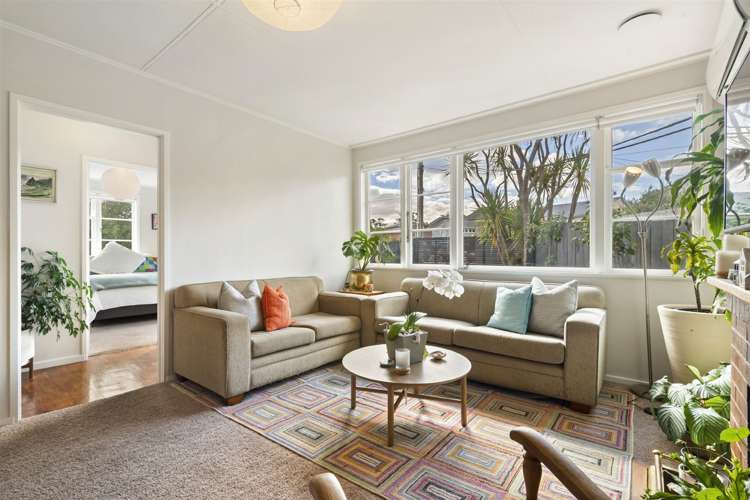 6 Fifeshire Street Belmont_2