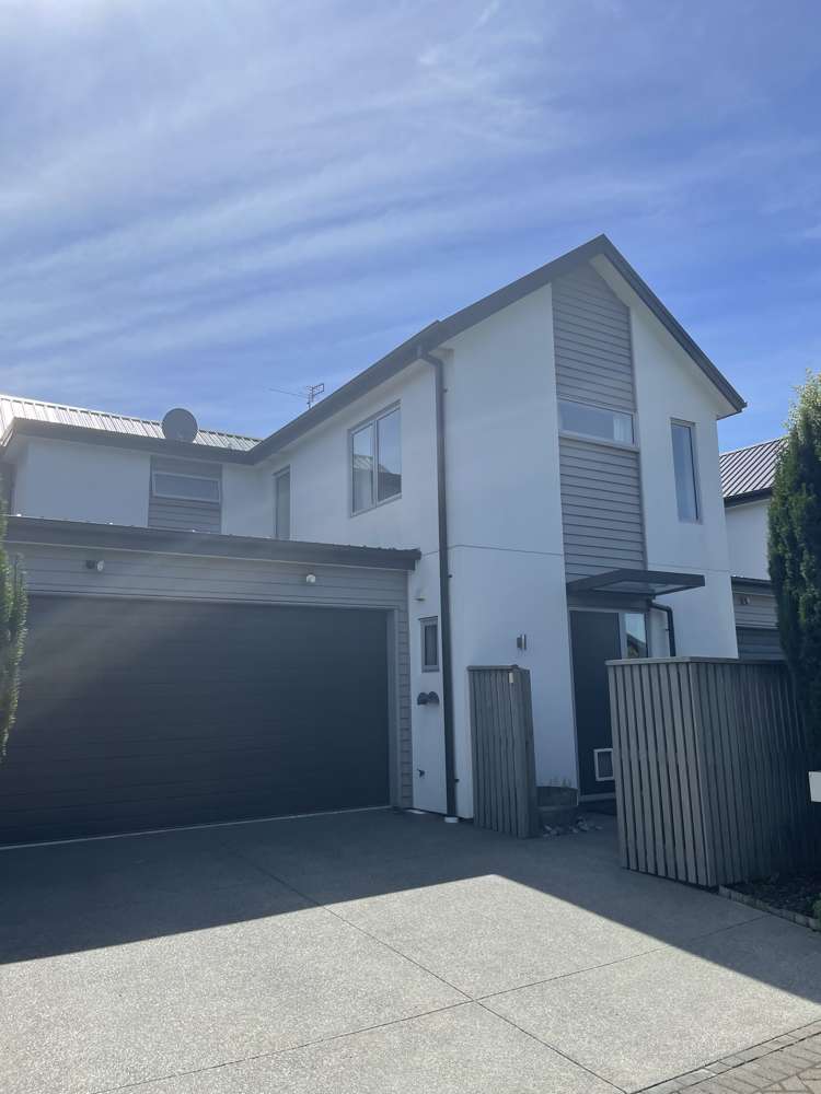 3 Yew Tree Lane Hillmorton_14