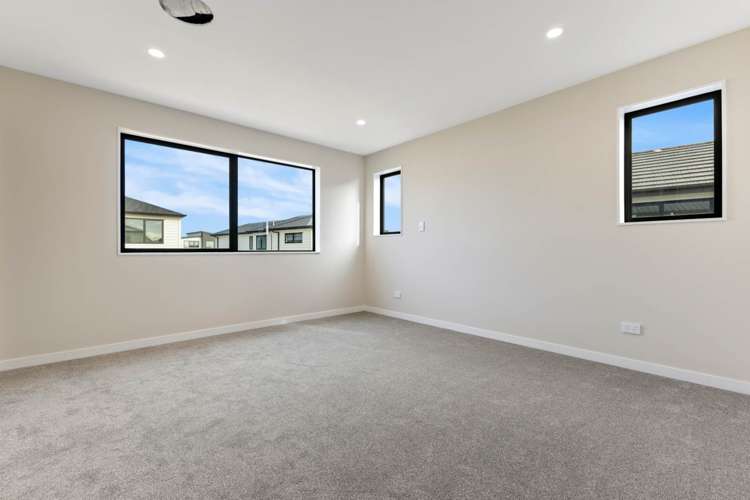 19 Kaitiaki Drive Clarks Beach_11