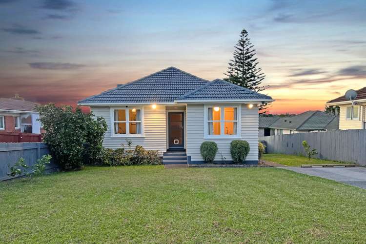 65 Farquhar Road Glendene_13