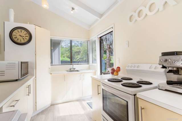 5/107a Woodglen Road Glen Eden_3